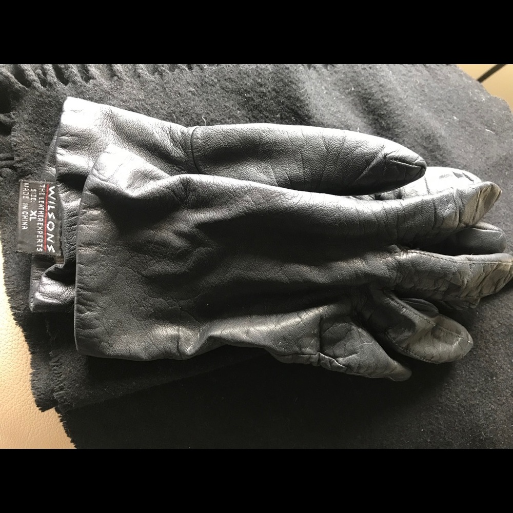 Wilsons the leather experts gloves